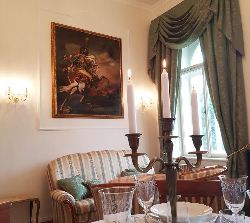 Charles Apartment Прага Екстериор снимка