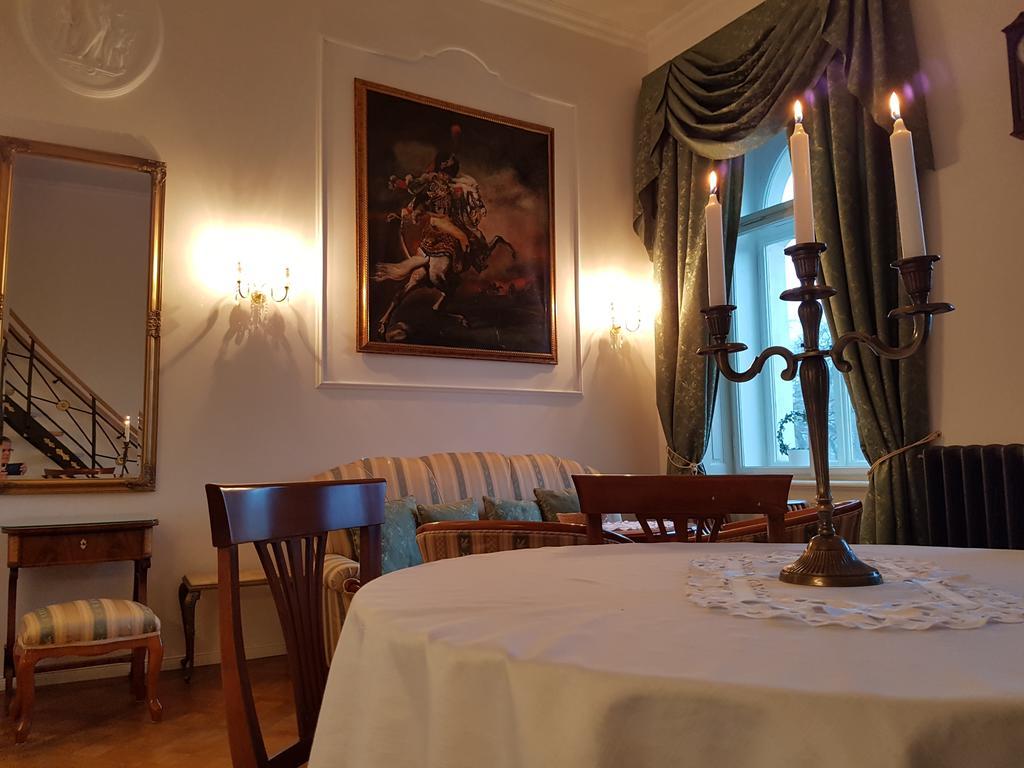 Charles Apartment Прага Екстериор снимка