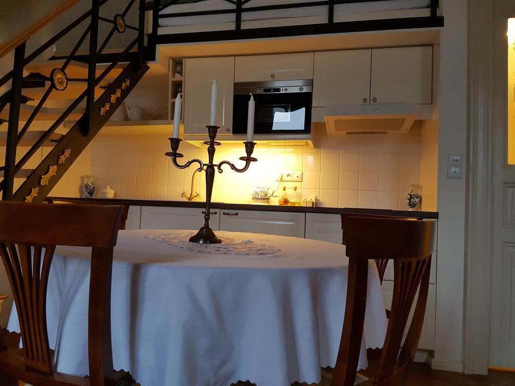 Charles Apartment Прага Екстериор снимка